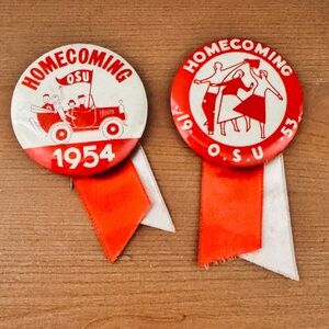 Vintage Pair of 1953 & 1954 OSU Ohio State Buckeyes Badges Pinbacks